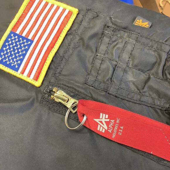 Alpha Industries MA-1 NASA Apollo 11 Bomber Jacket Mens XL Patches Reversible? - Picture 10 of 10